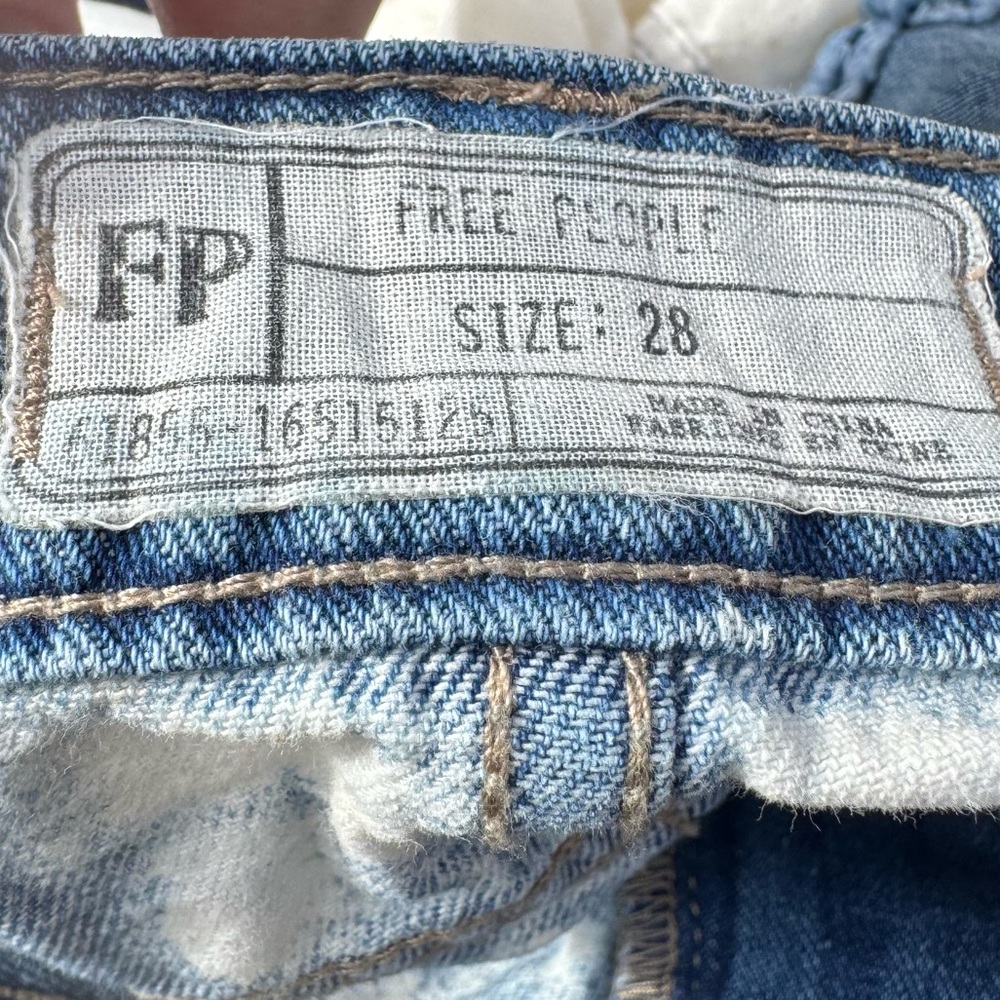 Free People vintage Y2K denim & lace mini skirt / 28 / Excellent condition - Picture 12 of 13